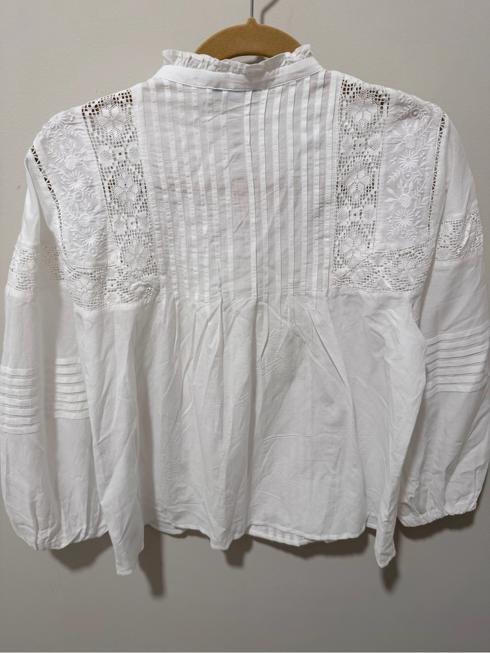 Madewell Ruffled High-Neck Pintuck Blouse size S - Picture 4 of 13